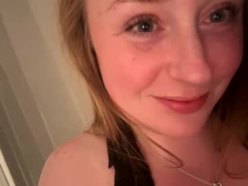 girl
        jadeeee8888 cam image #2130116