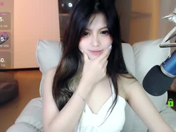 girl
        akina520 cam image #3359565