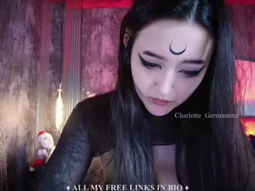 girl
        charlotte_germanotta_ cam image #3837380