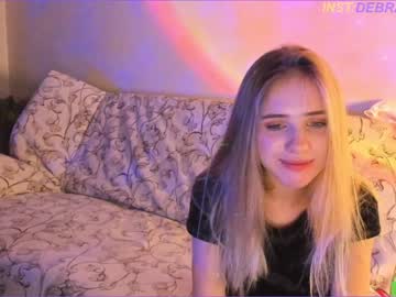 girl
        debragrace cam image #59713
