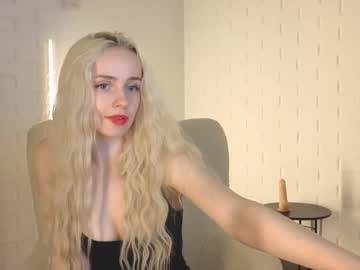 girl
        alissa_wxw cam image #3326636