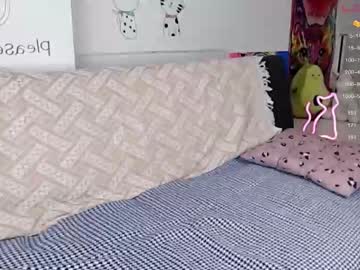 girl
        _lucky_doll_ cam image #139918