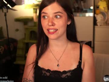 girl
        emmachoice cam image #4662618