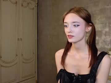 girl
        wiloneakerley cam image #3127082
