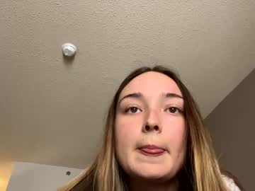 girl
        _baby_bunny_ cam image #338093
