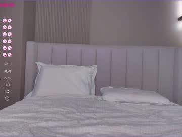 girl
        wildsexalexandalexis cam image #1344018