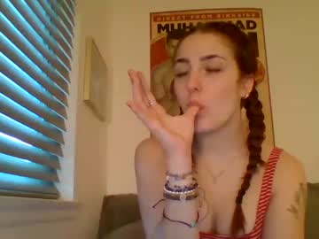 girl
        lolahartvip cam image #2564801