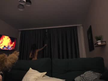 girl
        tasty_valery cam image #3838356
