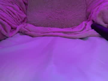 girl
        princessasiana cam image #1586859