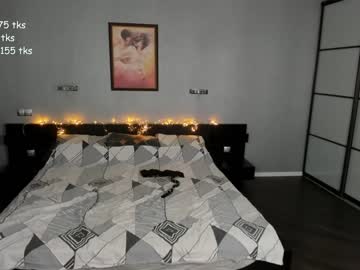 couple
        mia_n_harry cam image #2749940