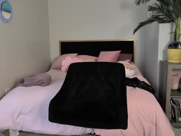 girl
        doubedeesarai cam image #3575301