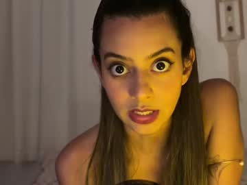 girl
        mayahepburn cam image #3829397