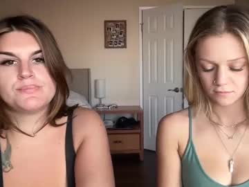 couple
        laineexjade cam image #3818605
