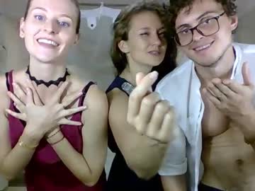 couple
        goddess_marylin cam image #2106951