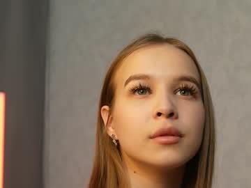 girl
        yeepshyy cam image #4096976