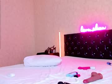 girl
        l0ve_sh0w cam image #2592330