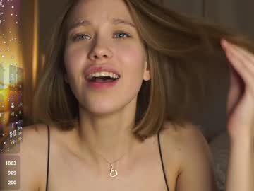 girl
        dorettafreestone cam image #3711611