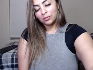 girl
        lopezbecky cam image #345774