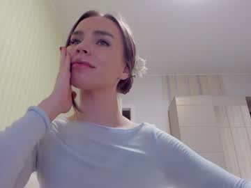 girl
        aminaswan_ cam image #1981736
