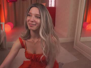 girl
        checkmypeach cam image #2956131