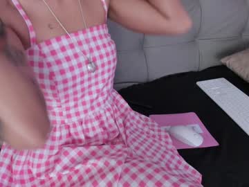 girl
        sweett_petite cam image #3875817