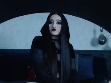 girl
        charlotte_germanotta_ cam image #1793501