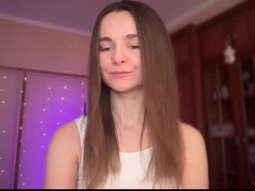 girl
        lanaloulou cam image #4123335