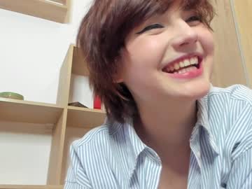 girl
        ayamechan cam image #390976