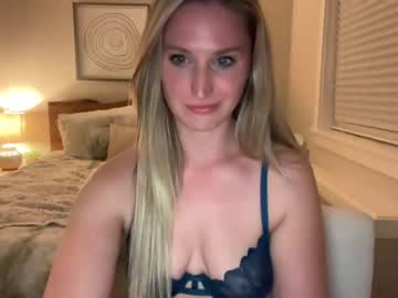 girl Webcam Girls Sex Thressome And Foursome with tillythomas