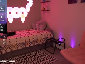 girl
        fiery_redhead cam image #3915647