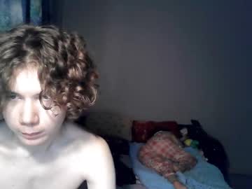 couple
        bestiefreaks cam image #656720