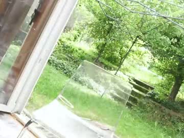 girl
        sebilone cam image #1137281