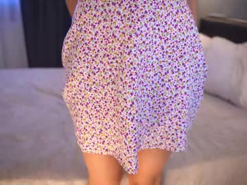 girl
        tessarosse_ cam image #2605310