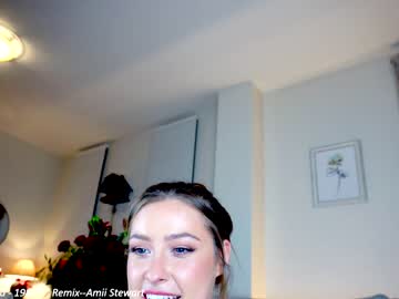 girl
        x_lily_x cam image #2345168