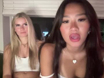 girl Webcam Girls Sex Thressome And Foursome with hibiancas