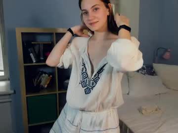 girl
        youne_and_beautiful cam image #892320