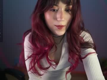 girl
        greeny_mat cam image #3803611