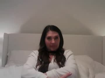 girl
        naughtysubgal cam image #513203