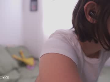 girl
        maria_alfonsina_ cam image #1501536