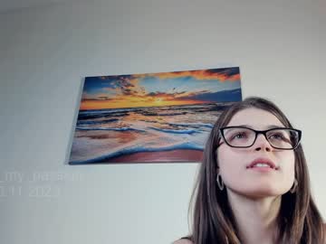 girl
        look_my_passion cam image #1953254