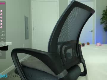 girl
        fox_alina cam image #1295321