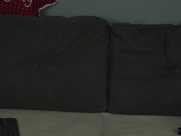 girl
        ashley_ospino cam image #3758685