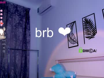 girl
        small_blondee cam image #307903