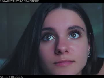 girl
        lorettadunnell cam image #3775364