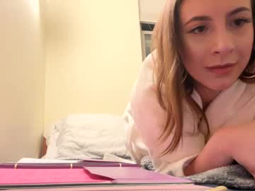 girl
        allisonjeffery cam image #2311887