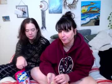 girl
        milfmonee cam image #536310