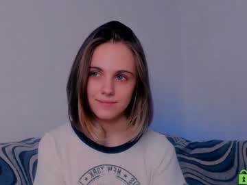 girl
        melissiasnora cam image #236292