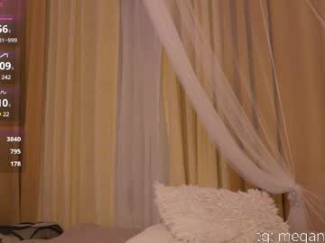girl
        top_of_passion cam image #4067503