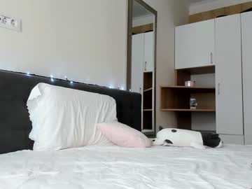 girl
        bella_hot77 cam image #216415