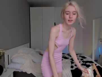 girl
        gin_yoon cam image #3017125